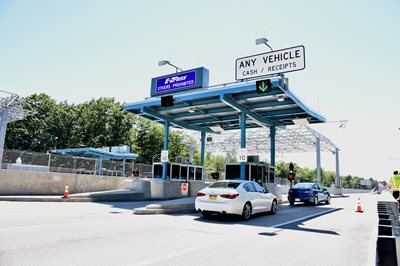 Exit-52-Toll.JPG Exit-52-Toll.JPG
